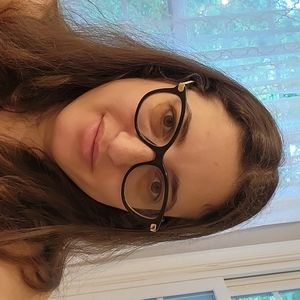 Meet your Posher, Maryana